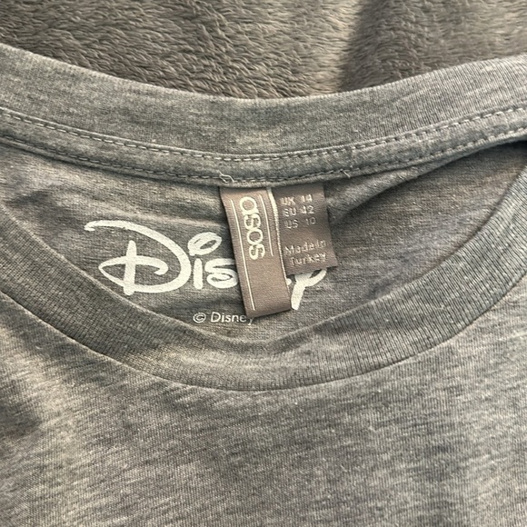 ASOS Disney Merry Christmas Sled Mickey and Minnie TShirt - Size 10 - Grey - Picture 3 of 6